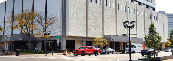 Cedar Rapids CBD Office Market 2025: Repositioning, Redevelopment, and Downtown Demand